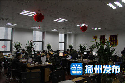 從“客戶”到“服務(wù)商” 新時代奮斗者，“電商保姆”的華麗轉(zhuǎn)身與耀眼成績